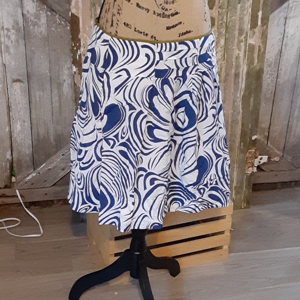 Cabi skirt